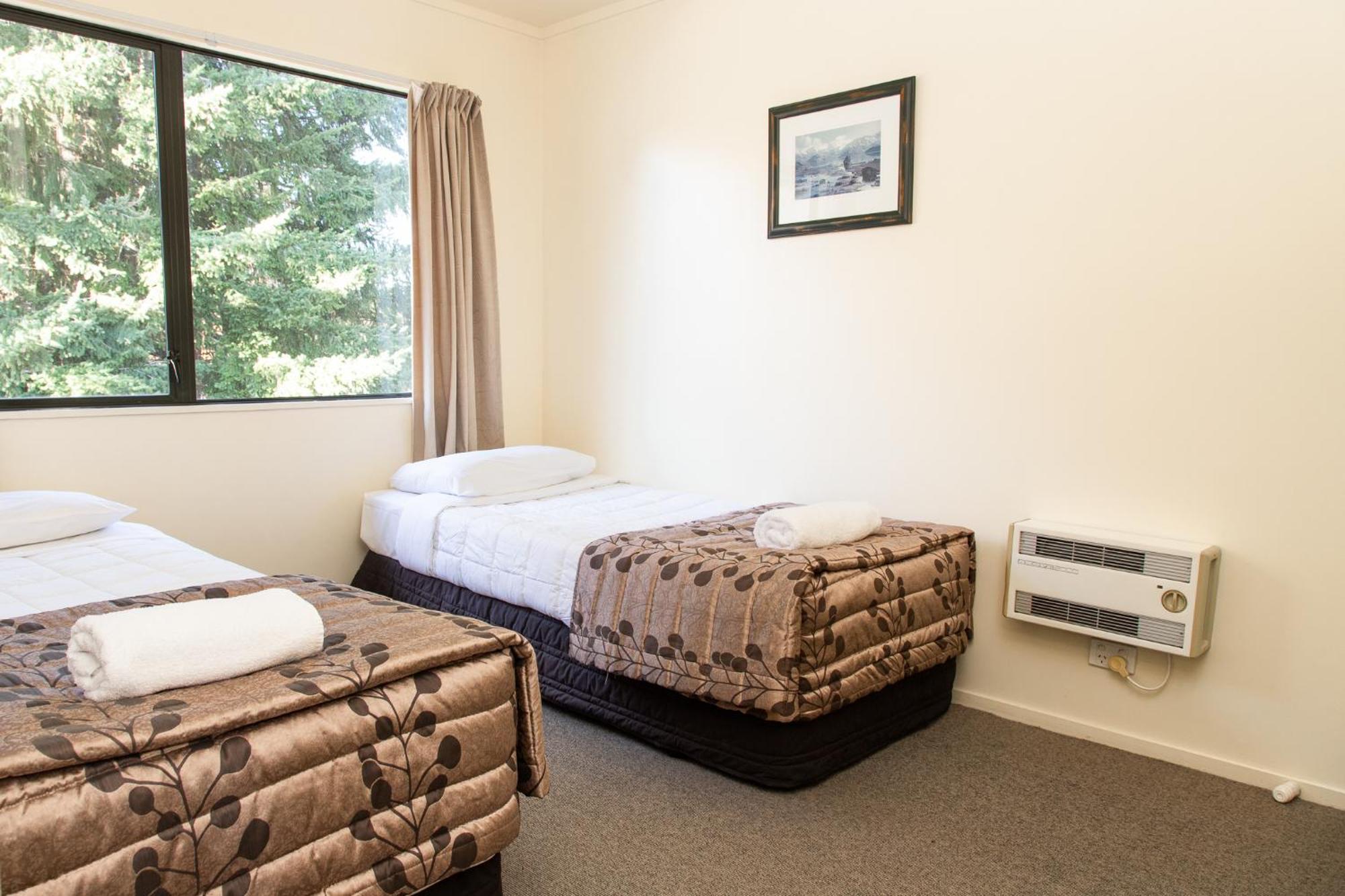 Ride Base Wanaka Apartments Luaran gambar