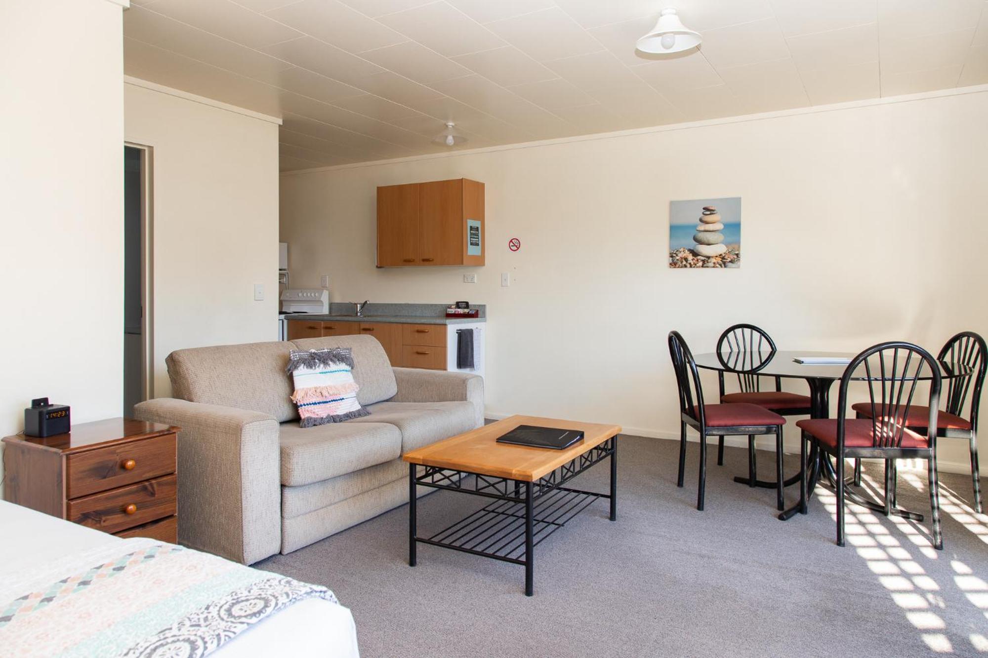 Ride Base Wanaka Apartments Luaran gambar