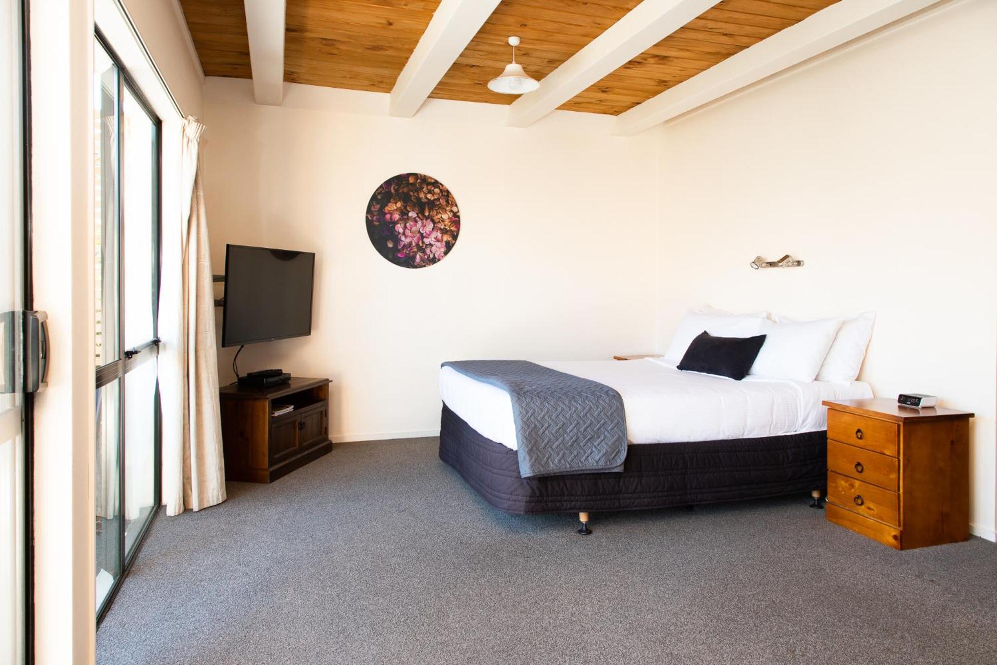 Ride Base Wanaka Apartments Luaran gambar