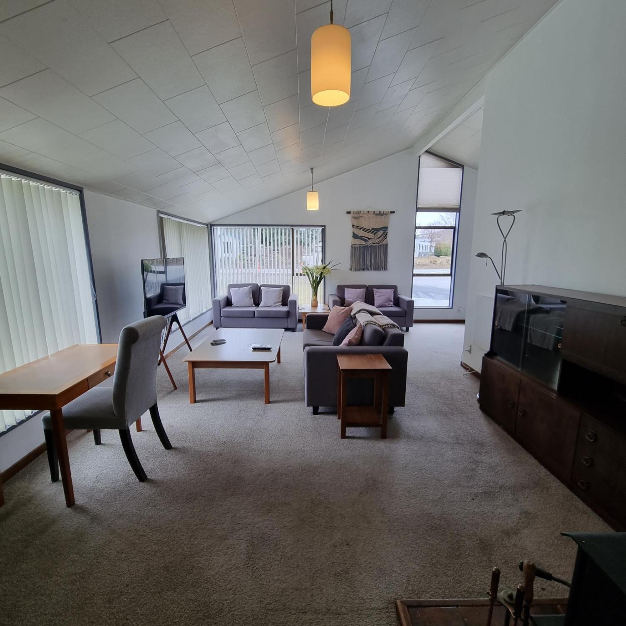 Ride Base Wanaka Apartments Luaran gambar